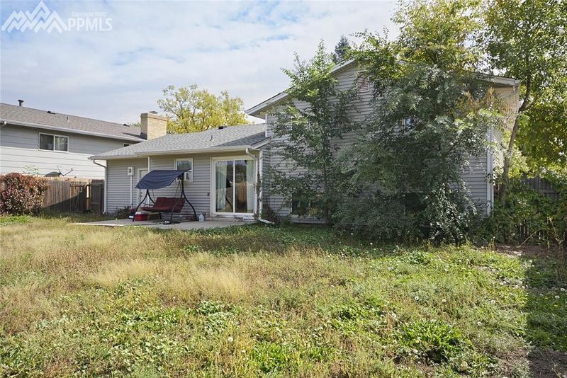 2766 Ferber Dr, Colorado Springs, CO 80916