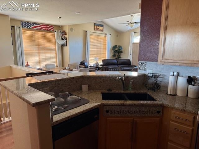 2768 Thrush Grv, Colorado Springs, CO 80920