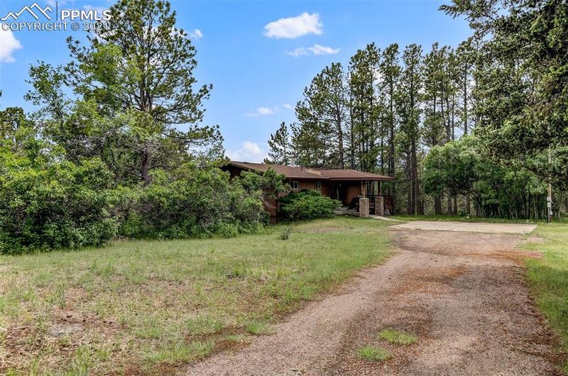 2770 Crestwood Dr, Monument, CO 80132
