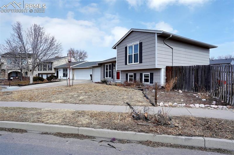 2775 S Chelton Rd, Colorado Springs, CO 80916
