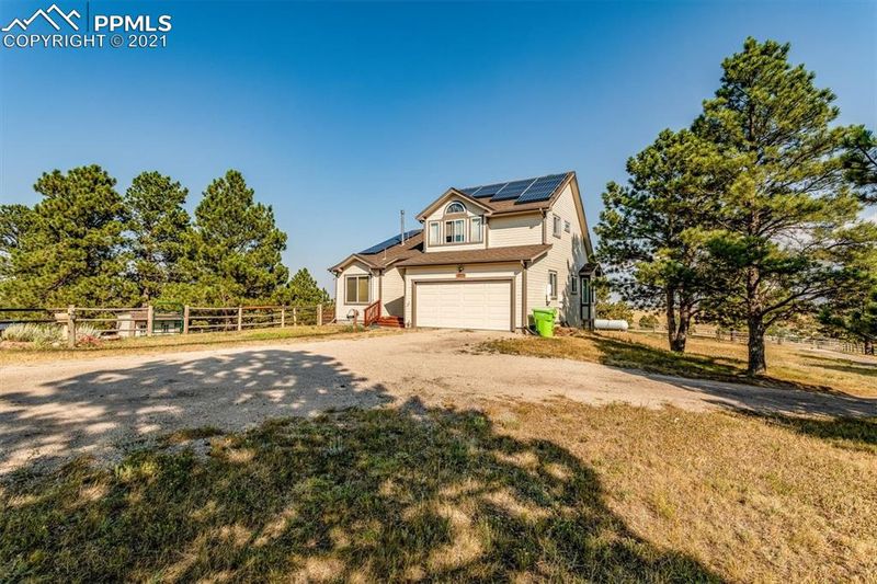 27773 E Broadview Dr, Kiowa, CO 80117