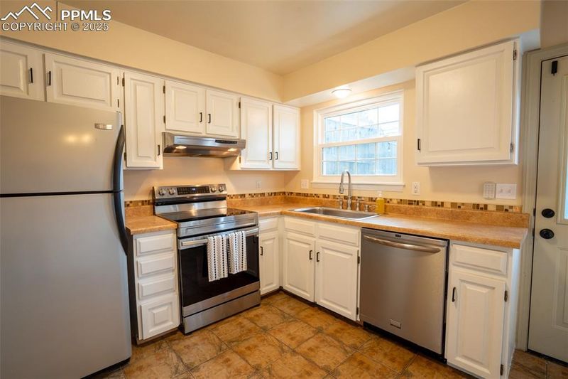 2783 E Geddes Pl, Centennial, CO 80122