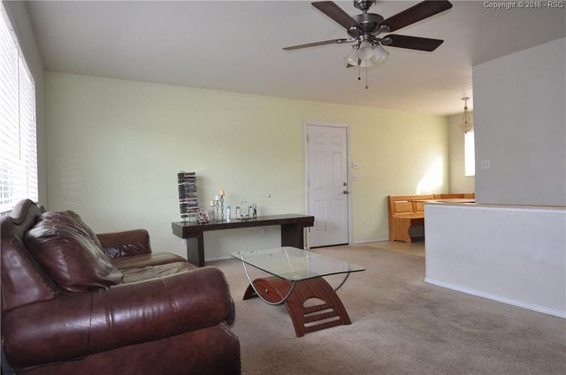 2785 El Capitan Dr, Colorado Springs, CO 80918
