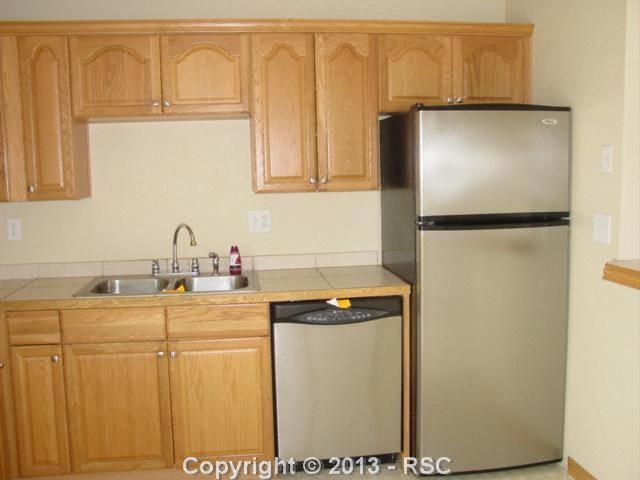 2795 El Capitan Dr, Colorado Springs, CO 80918