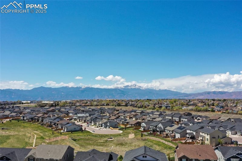 2797 Equine Ct, Colorado Springs, CO 80922