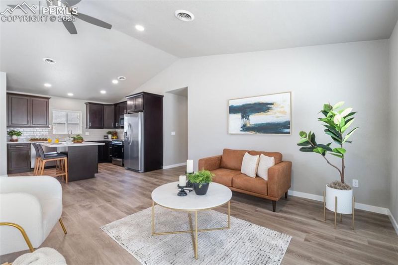 28 Shangra La Dr, Colorado Springs, CO 80907