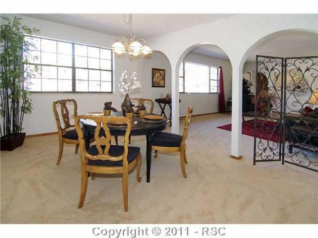 280 Dolomite Dr, Colorado Springs, CO 80919