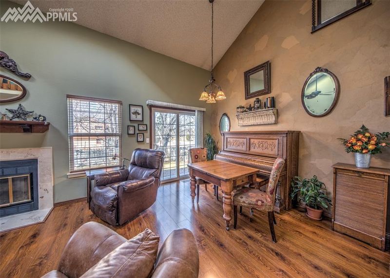 280 Pointer Pl, Colorado Springs, CO 80911