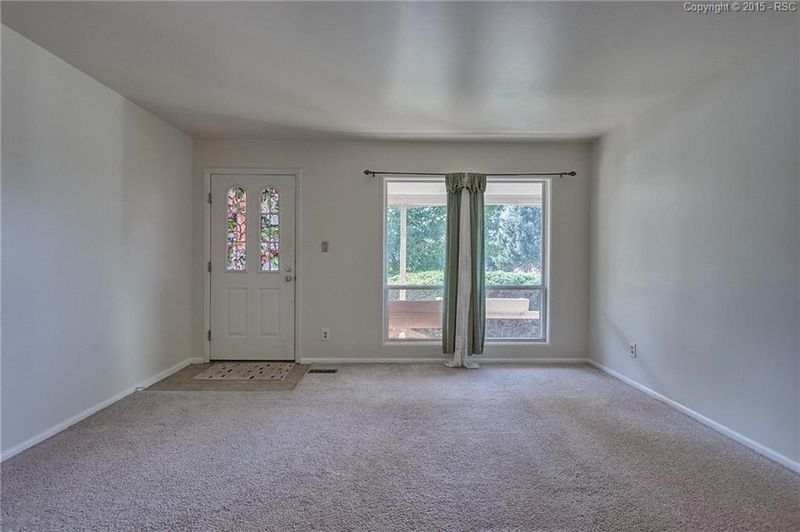 2802 Hayman Ter, Colorado Springs, CO 80910