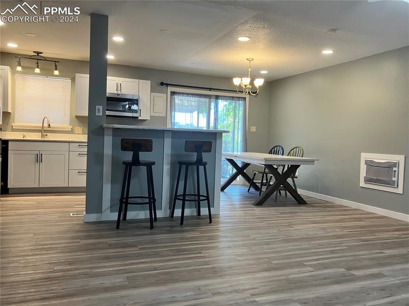 2803 Hudson St, Colorado Springs, CO 80910