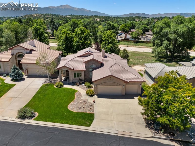 2804 Stonewall Hts, Colorado Springs, CO 80909