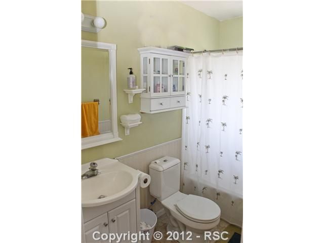 2805 Sage Dr, Colorado Springs, CO 80907