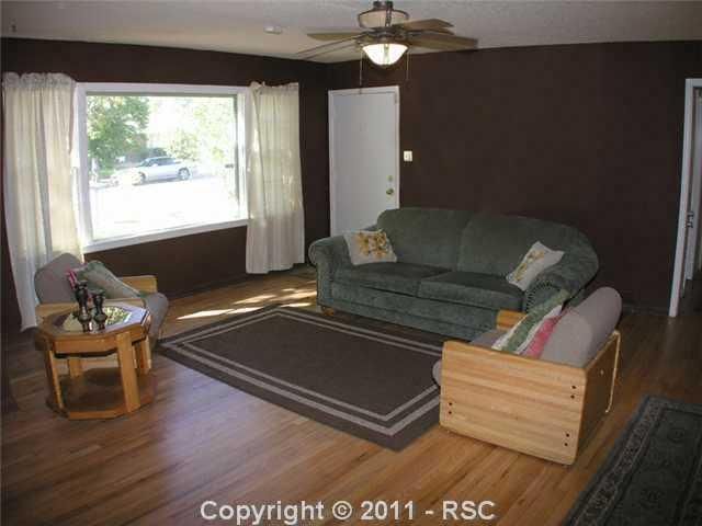 2807 N Hancock Ave, Colorado Springs, CO 80907