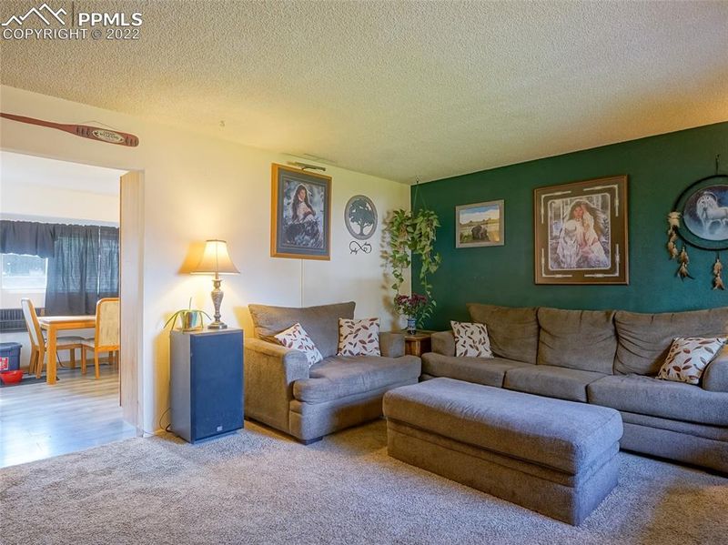 2808 Sage St, Colorado Springs, CO 80907