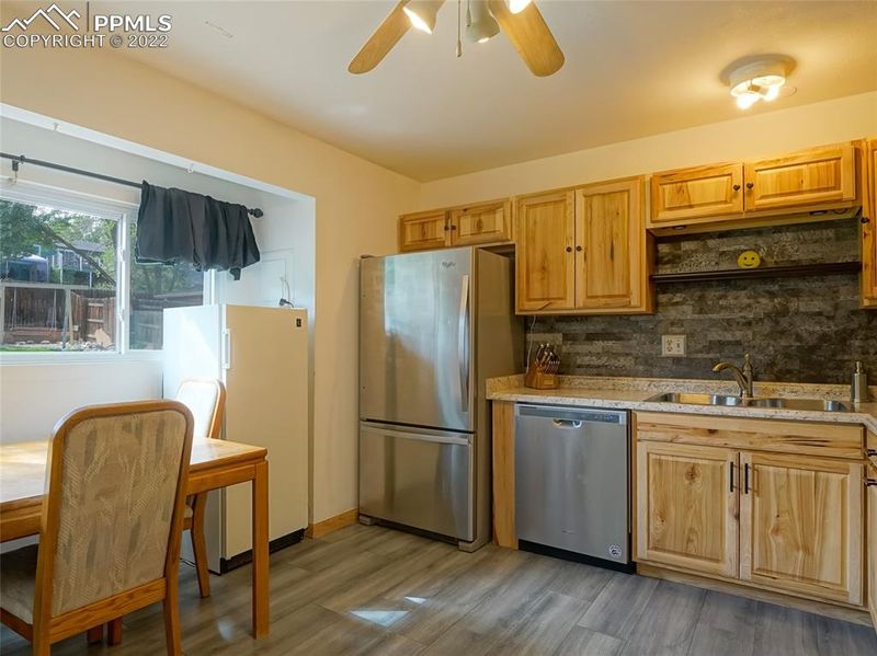 2808 Sage St, Colorado Springs, CO 80907