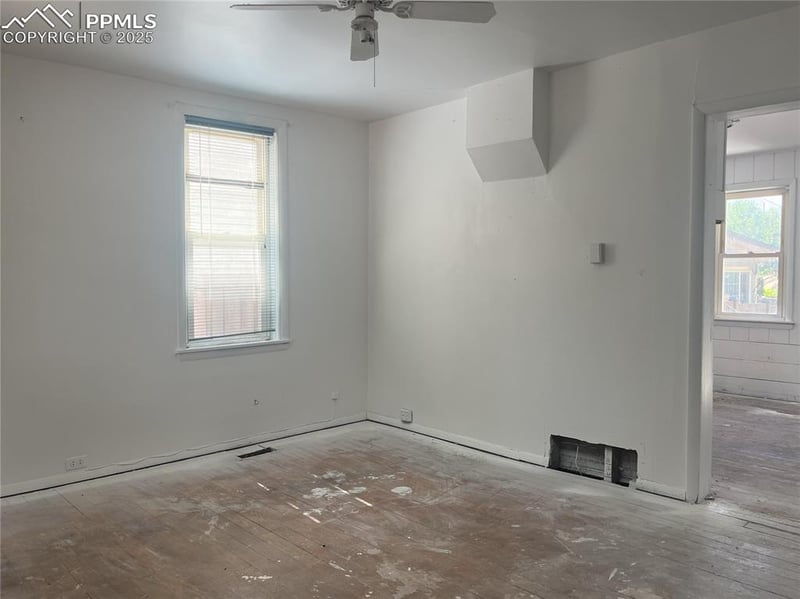 2809 W Bijou St, Colorado Springs, CO 80904