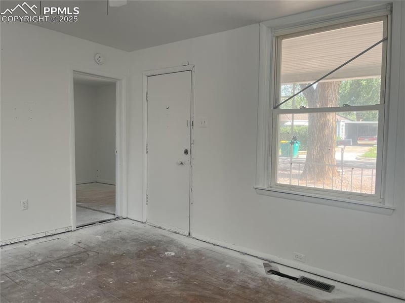2809 W Bijou St, Colorado Springs, CO 80904