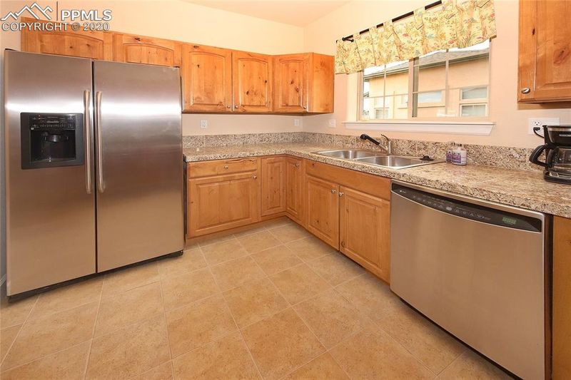 281 Eagle Summit Point #106, Colorado Springs, CO 80919