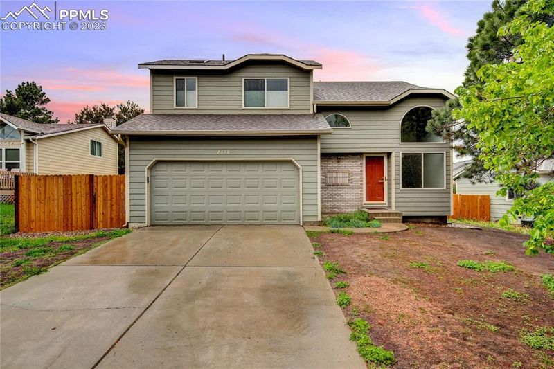 2810 Haystack Dr, Colorado Springs, CO 80922
