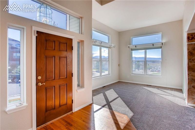 2810 Lumberjack Dr, Colorado Springs, CO 80920