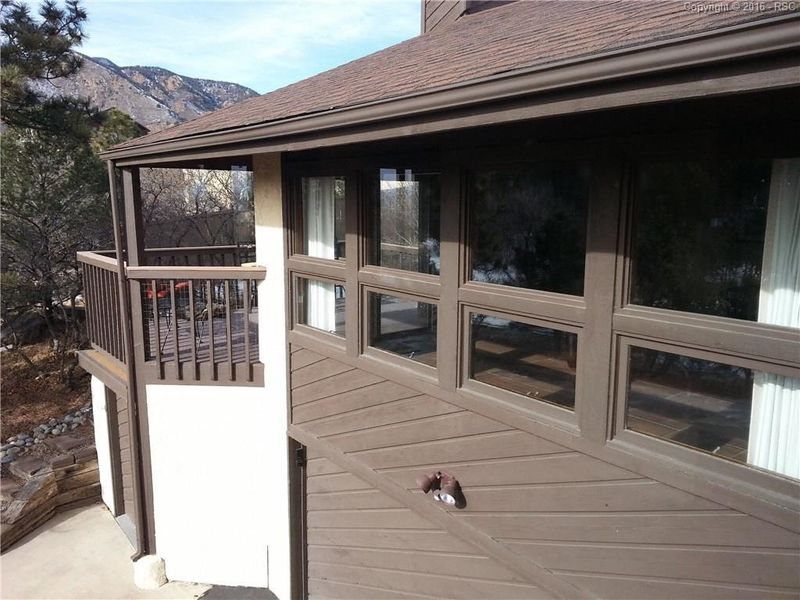 2810 Orion Dr, Colorado Springs, CO 80906