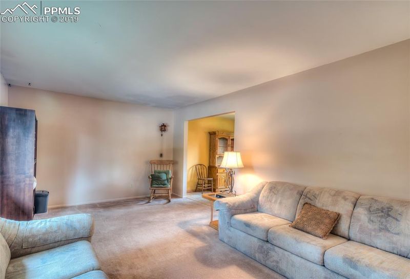 2811 E Serendipity Cir, Colorado Springs, CO 80917