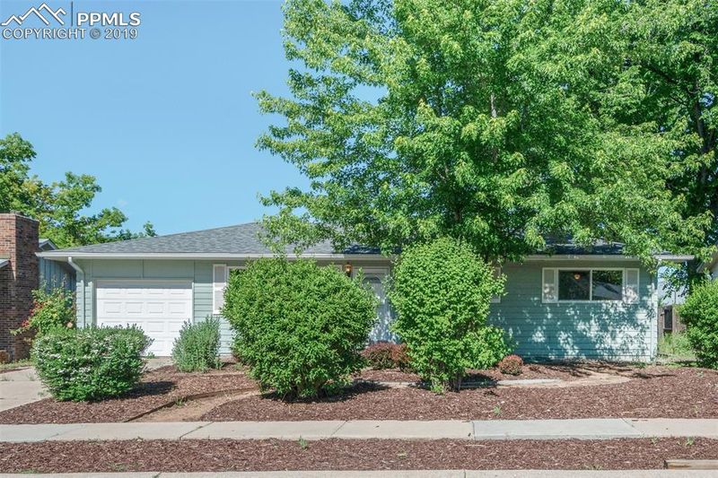 2812 N Arcadia St, Colorado Springs, CO 80907