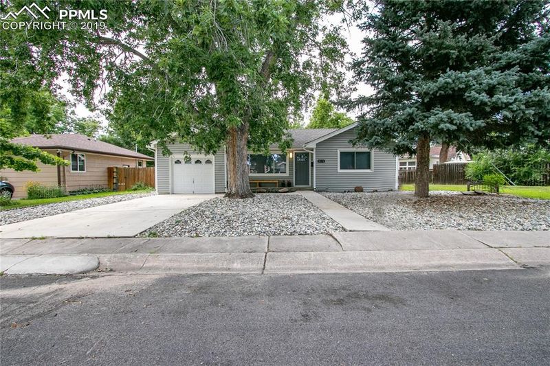 2812 Ute Dr, Colorado Springs, CO 80907