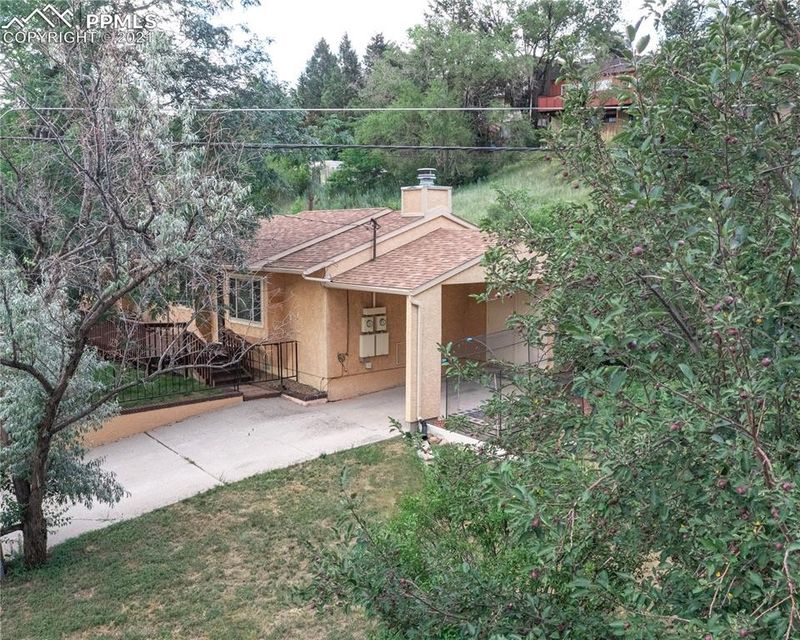 2814 King St, Colorado Springs, CO 80904