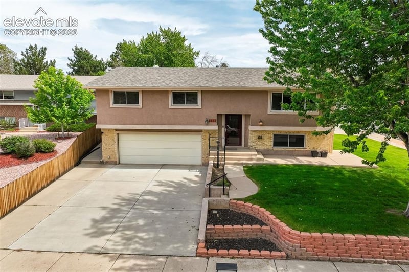 2814 Ridgeglen Pl, Colorado Springs, CO 80918