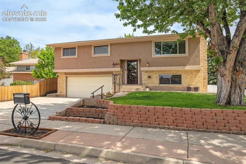 2814 Ridgeglen Pl, Colorado Springs, CO 80918