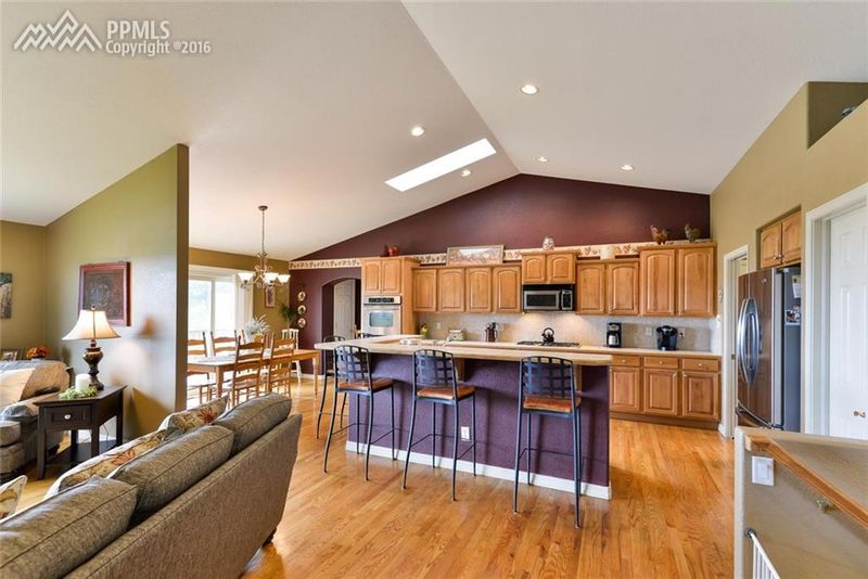 2815 Mcshane Dr, Monument, CO 80132