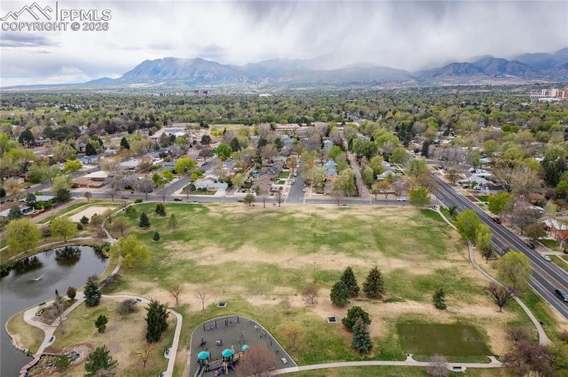 2818 Templeton Gap Rd, Colorado Springs, CO 80907