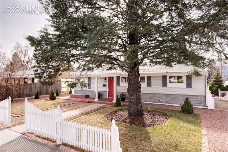 2820 Lark Dr, Colorado Springs, CO 80909