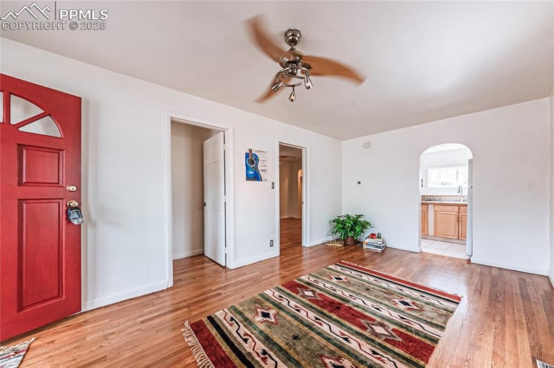 2821 Kiowa St, Colorado Springs, CO 80904