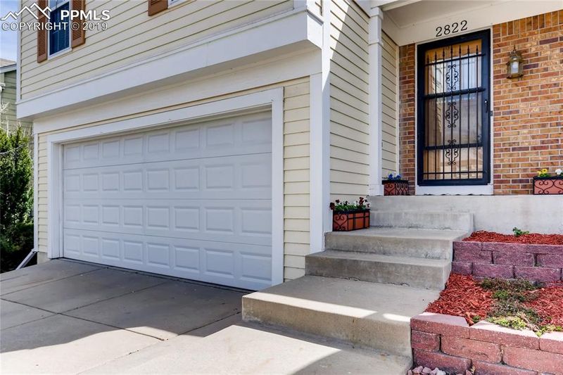 2822 S Genoa St, Aurora, CO 80013