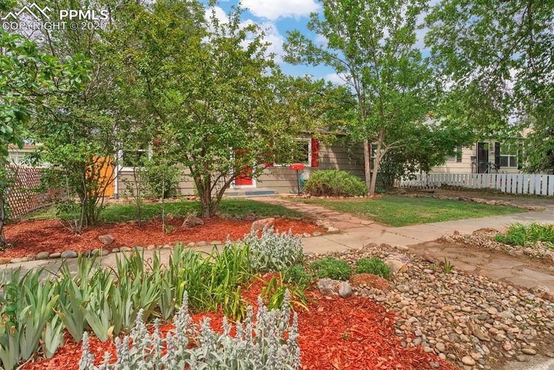 2826 W Bijou St, Colorado Springs, CO 80904