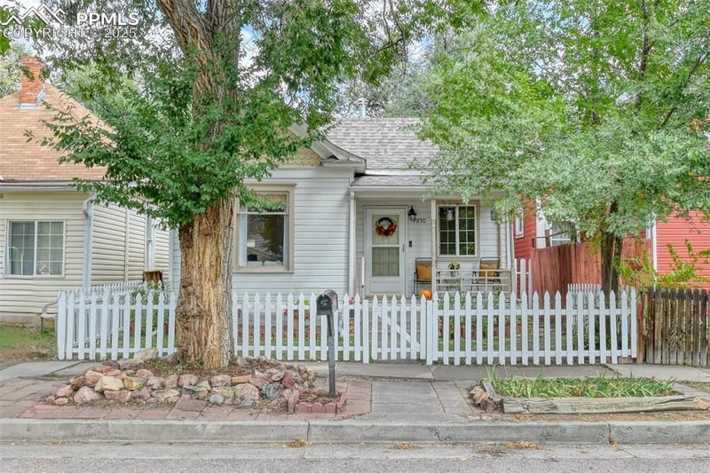 2830 Kiowa St, Colorado Springs, CO 80904