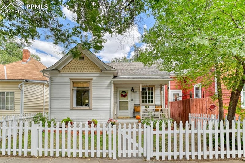 2830 Kiowa St, Colorado Springs, CO 80904