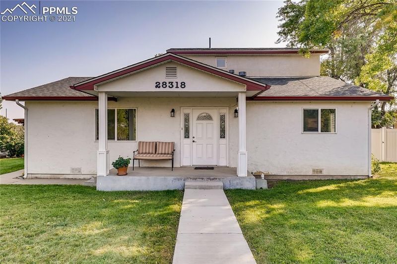 28318 Hillside Rd, Pueblo, CO 81006
