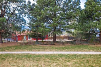 2835 Blake Dr, Colorado Springs, CO 80916
