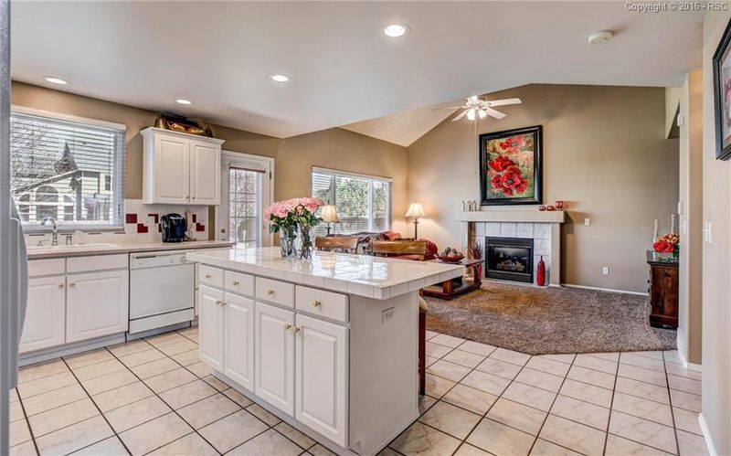 2840 Dynamic Dr, Colorado Springs, CO 80920