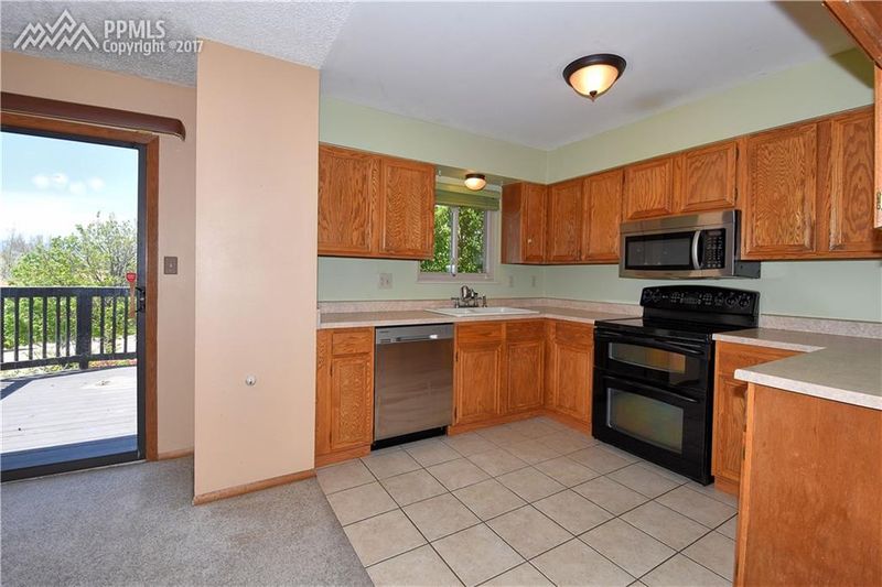 2840 Mirage Dr, Colorado Springs, CO 80920