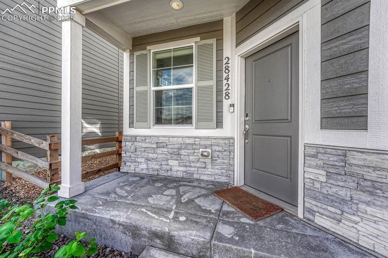 28428 E 8th Pl, Watkins, CO 80137