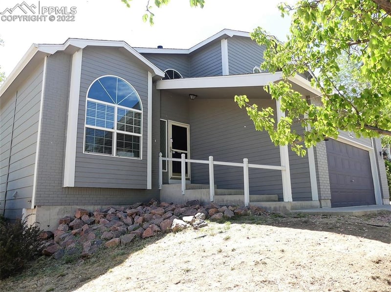 2845 Harrisburg Way, Colorado Springs, CO 80922