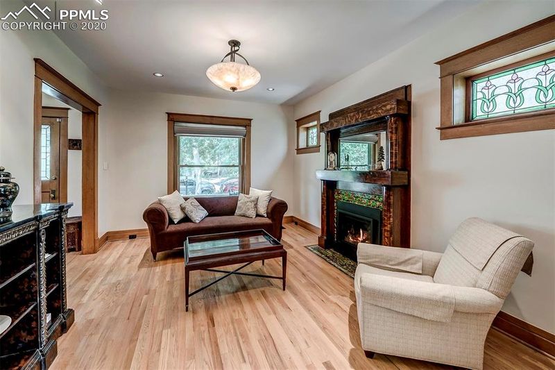 2845 N Vine St, Denver, CO 80205