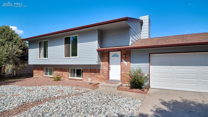 2855 Blake Dr, Colorado Springs, CO 80916