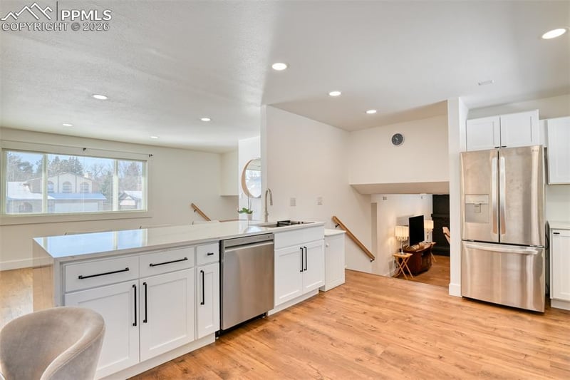 2855 Villa Loma Dr, Colorado Springs, CO 80917