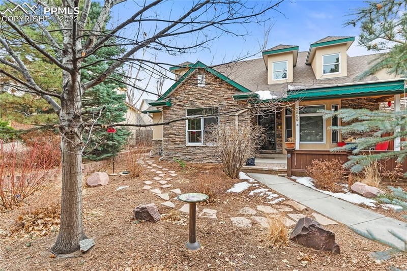 2859 Country Club Pl, Colorado Springs, CO 80909