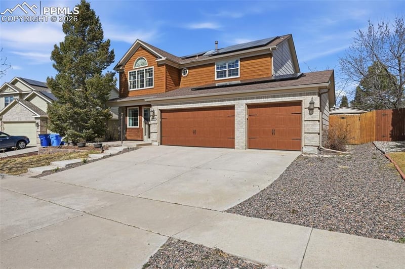 2860 Helmsdale Dr, Colorado Springs, CO 80920